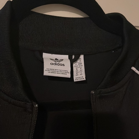 Adidas jacket - Picture 3 of 4